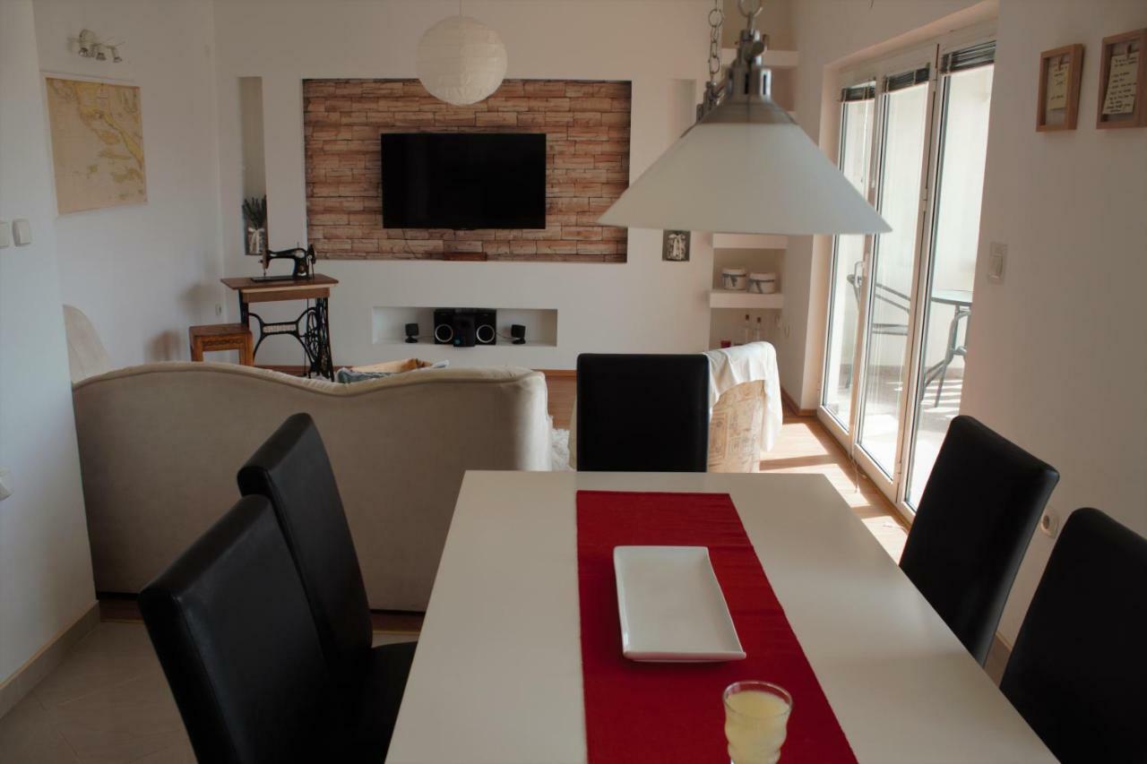 Lucija 2 Apartman Salona Kültér fotó