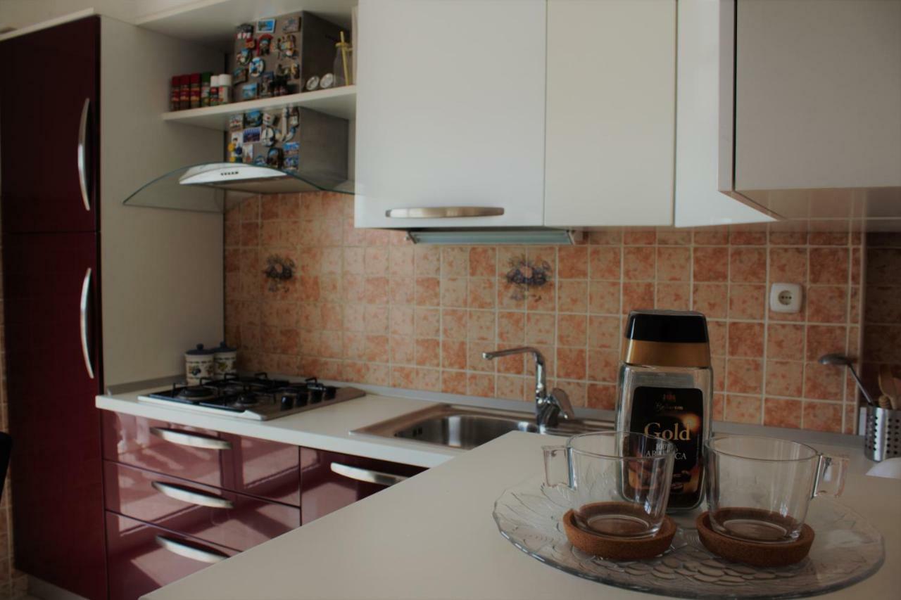 Lucija 2 Apartman Salona Kültér fotó