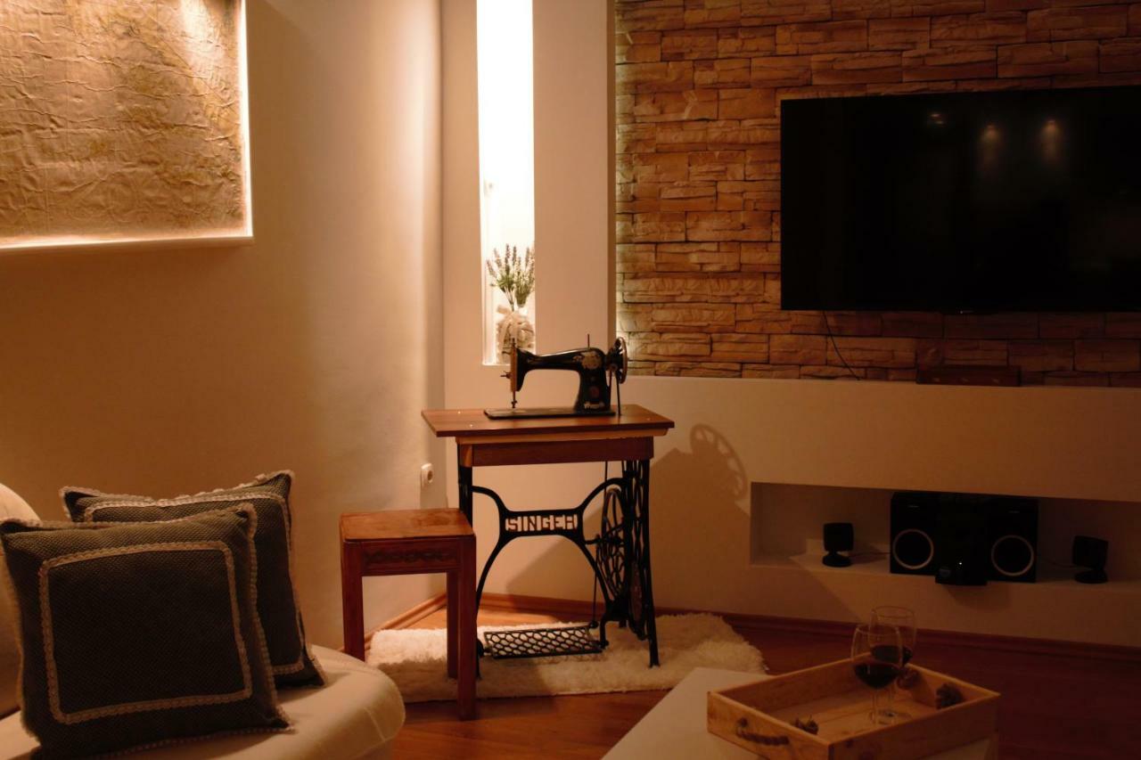 Lucija 2 Apartman Salona Kültér fotó