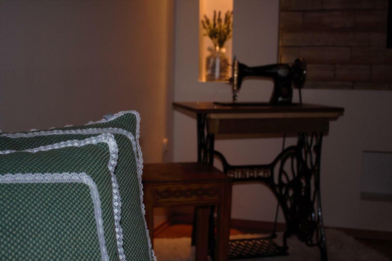 Lucija 2 Apartman Salona Kültér fotó