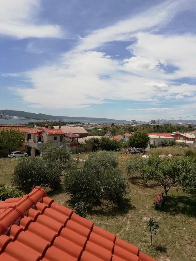 Lucija 2 Apartman Salona Kültér fotó